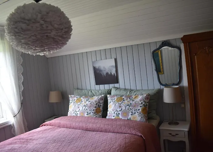 Cozy Country House